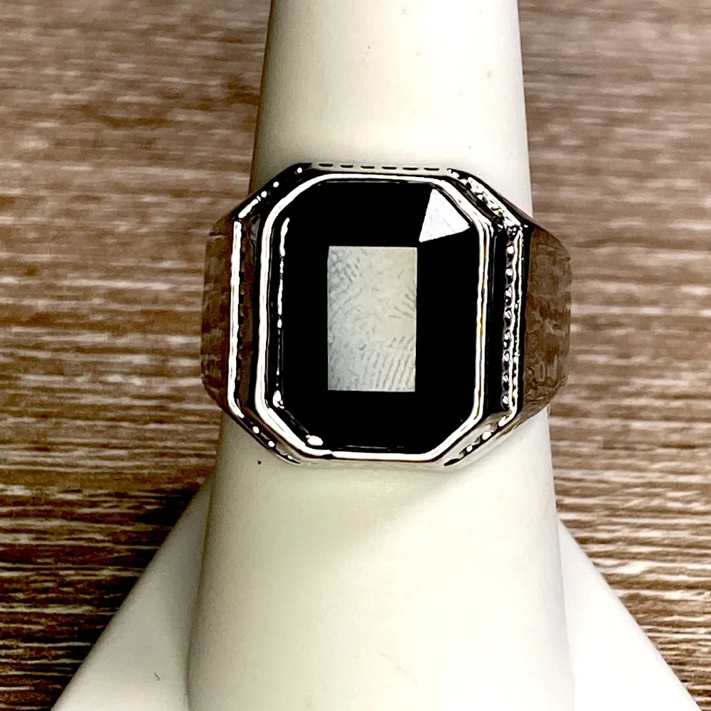 Men’s Black & Silvertone Signet Style Ring - Picture 5 of 10